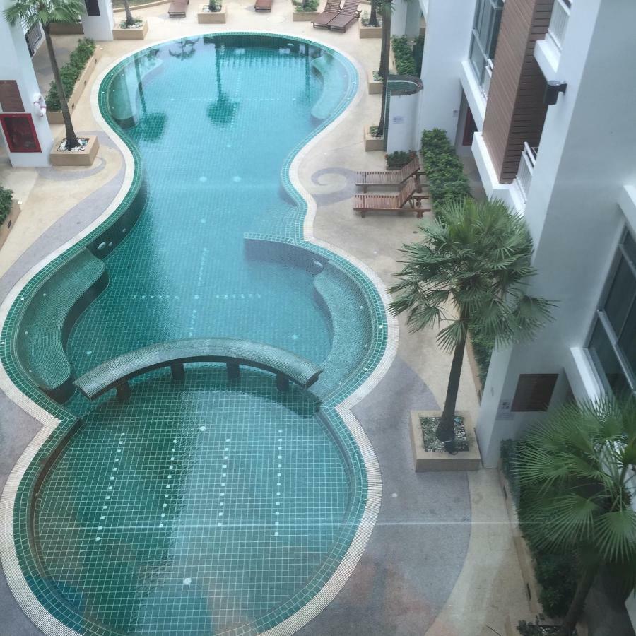 芭东艺术公寓 Patong 外观 照片